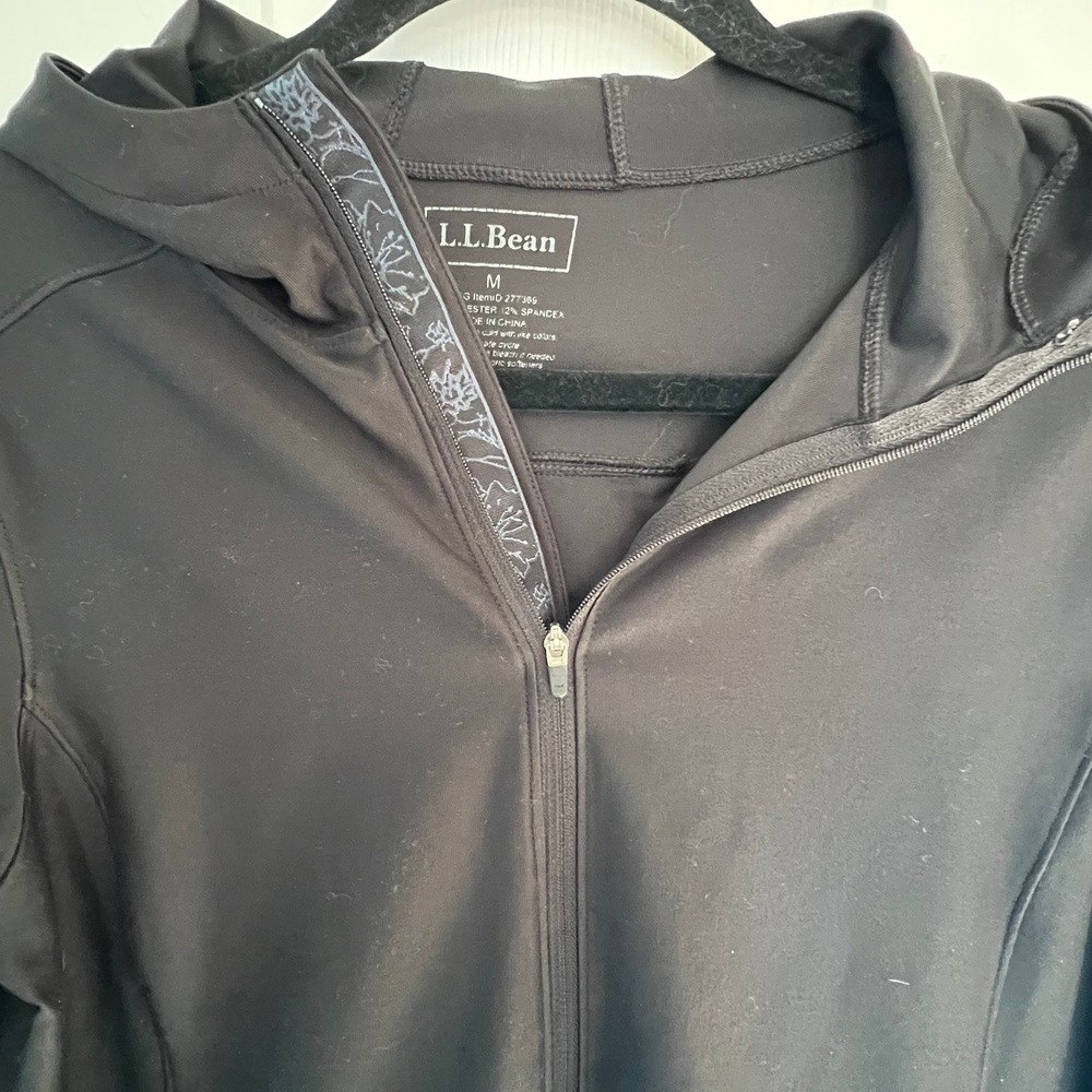 L.L.Bean Women's M Multisport Full-Zip Hoodie Black - Style 277369‎ - Picture 3 of 4